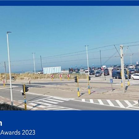 Frontaal Zeezicht In Appartement De Strandjutter Ostend Luaran gambar