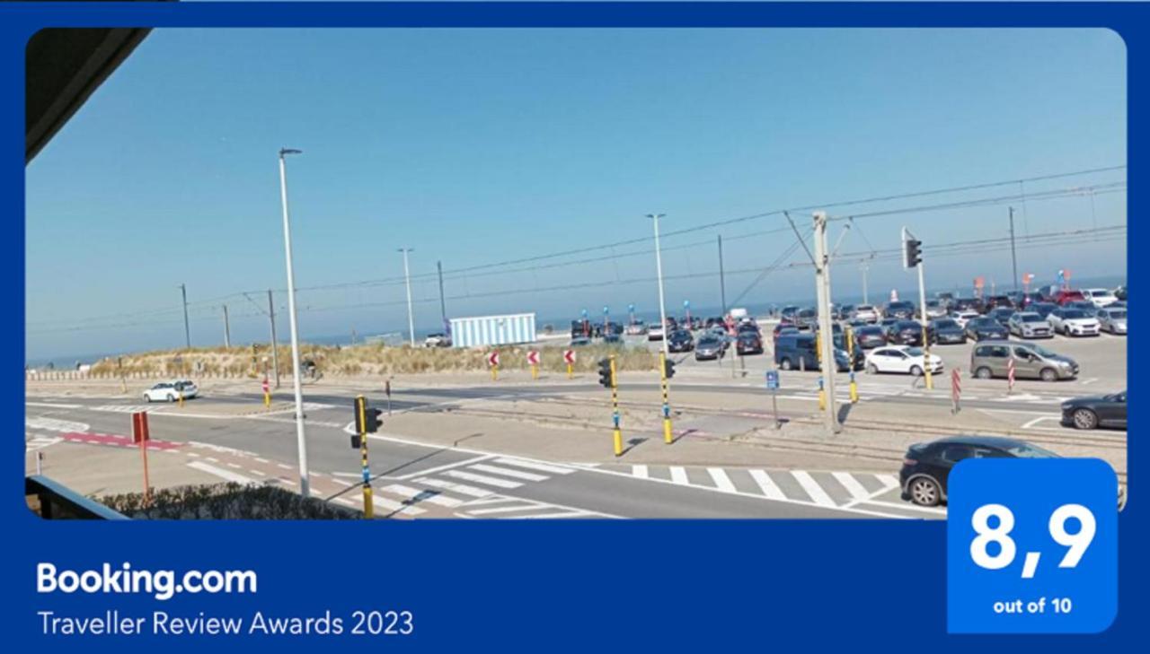 Frontaal Zeezicht In Appartement De Strandjutter Ostend Luaran gambar